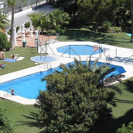 Apartamentos Jardines Del Gamonal مالقة المظهر الخارجي الصورة