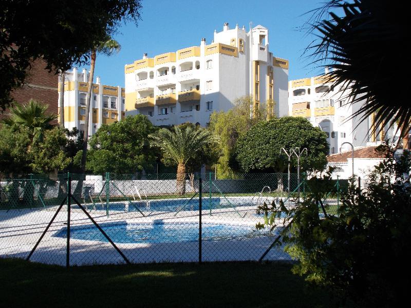 Apartamentos Jardines Del Gamonal مالقة المظهر الخارجي الصورة